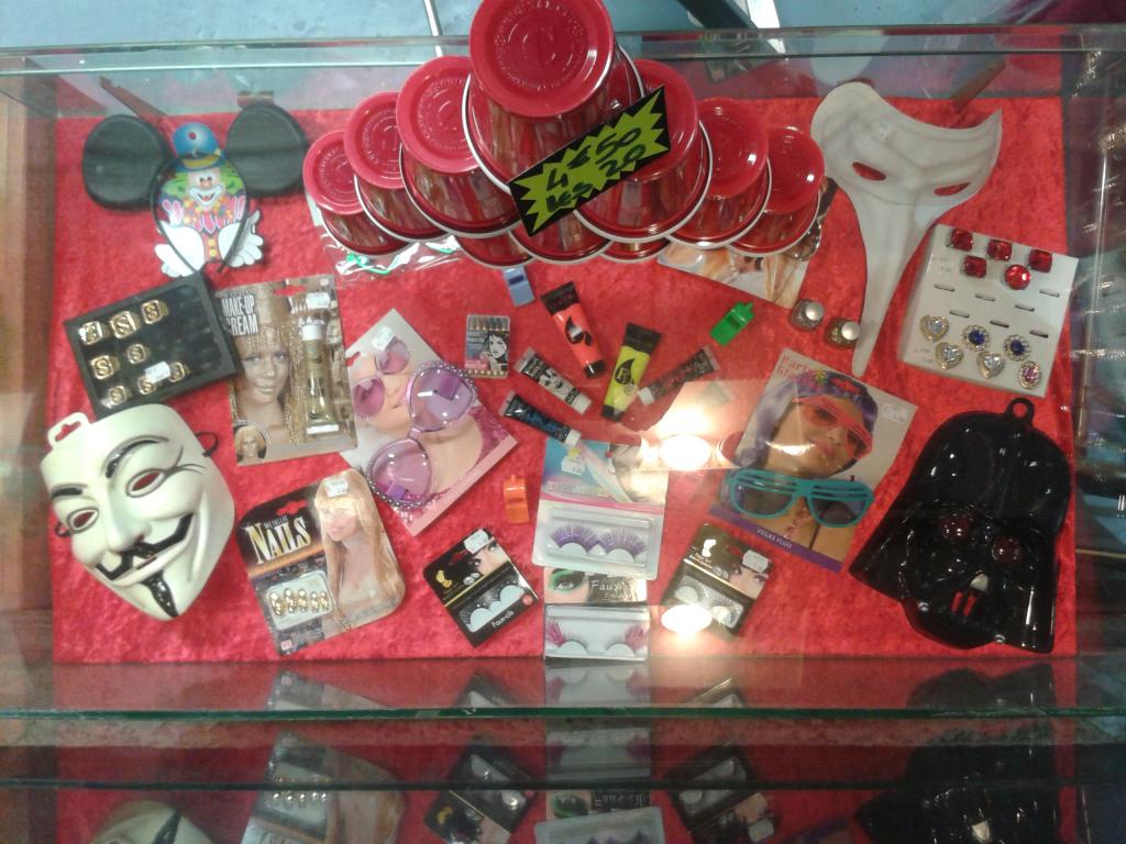 Les Fous du Roy - Accessoires et dguisements  Cherbourg